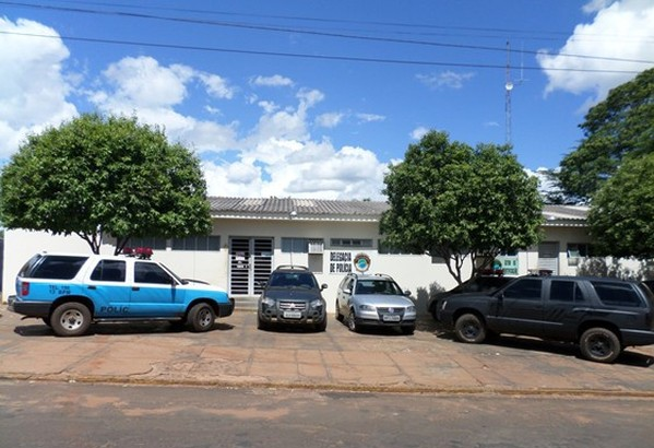 Imagem de compartilhamento para o artigo Morador de Cassilândia tem celular levado após pagar dose de pinga em bar da MS Todo dia